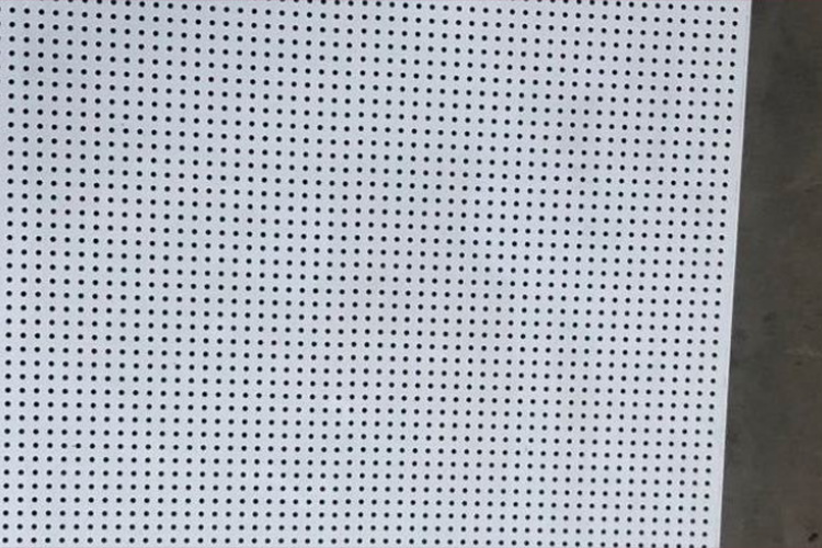 穿孔铝板